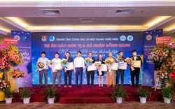 Trung tâm Công tác xã hội Thanh thiếu niên nhận bằng khen của Thủ tướng Chính phủ vì thành tích chống dịch Covid-19