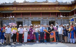 Thừa Thiên Huế đón đoàn khách du lịch MICE “khủng” hơn 1.100 người 