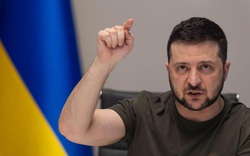 Ông Zelensky bất ngờ tuyên bố Ukraine sẵn sàng giao tranh với Nga kể cả 10 năm 