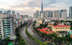 Hai Sài Gòn: Non xanh vẫn còn, lo gì thiếu củi