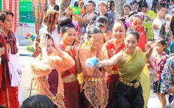 Thái Lan, Campuchia lập kỳ tích, đón hàng triệu du khách nhờ Lễ hội té nước 2022