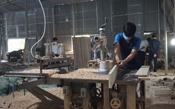 Hà Nội: Vốn Quỹ HTND đến tay, nông dân Thạch Thất mở xưởng mộc làm ăn lớn