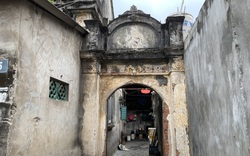 Độc đáo ngôi làng lưu giữ những chiếc cổng tháp bút cổ trăm năm tuổi ở Hà Nội