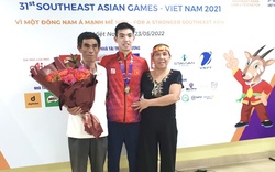 Bố mẹ kình ngư Nguyễn Huy Hoàng tự hào khi con giành HCV, phá kỷ lục SEA Games