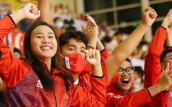 Hình ảnh cổ động viên "đốt cháy" khán đài, lặn Việt Nam liên tiếp phá kỷ lục SEA Games 