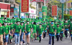 Gần 10.000 học sinh và phụ huynh tỉnh Khánh Hòa tham gia ngày hội đi bộ 