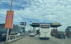 Ám ảnh kẹt xe gần các trạm thu phí từ Đồng Nai đi Bà Rịa-Vũng Tàu, khi nào tổ chức thu phí không dừng?