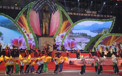 Tưng bừng Lễ khai mạc Festival trái cây và sản phẩm OCOP Việt Nam năm 2022 tại Sơn La