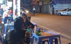 Tạm giữ tài xế nghi cướp điện thoại của hai du khách Nga ở quận Hoàn Kiếm 