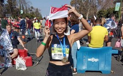 Nữ VĐV Singapore 42 tuổi thi marathon SEA Games 2022: Tuổi tác chỉ là con số