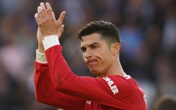 Ronaldo và đồng đội hứng chịu cơn thịnh nộ từ CĐV M.U