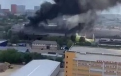 Video: Cháy bất ngờ tại một nhà máy gần thủ đô của Nga 