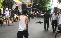 Đà Nẵng: Mang theo hung khí hỗn chiến ngay trung tâm thành phố, một thanh niên bất động được đưa đi cấp cứu