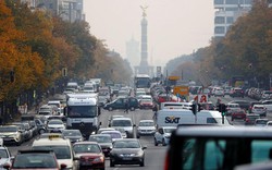 Cấm bán xe chạy động cơ đốt trong vào năm 2035 ở châu Âu: Đức phản đối kịch liệt