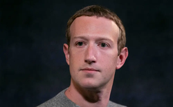 Vì sao Facebook đang cố thoát khỏi "vũng lầy"?