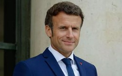 Thể hiện sự "nương nhẹ" với Nga, Tổng thống Pháp bị Ngoại trưởng Ukraine chỉ trích 