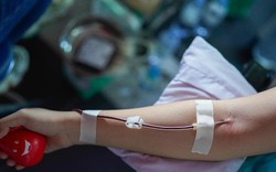 Khẩn trương làm rõ thông tin "làm tiền" trên người hiến máu tình nguyện