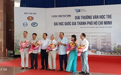 "Khởi nghiệp văn chương" - giải thưởng Văn học trẻ Đại học Quốc gia TP.HCM cho học sinh, sinh viên cả nước