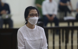 Xét xử vụ ông Nguyễn Đức Chung: Nữ bị cáo nghĩ sắp có sổ hưu ai ngờ phải vào tù