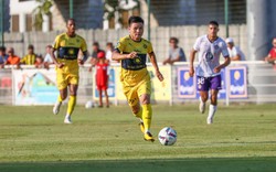 Quang Hải vào sân ở hiệp 2, Pau FC thắng tối thiểu trước Angouleme