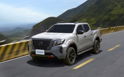 Nissan Navara 2022 - phiên bản nâng cấp "trình làng" ở Việt Nam