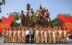 Hình ảnh khánh thành tượng đài CSGT và PCCC tại Hà Nội