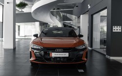 Siêu xe chạy điện Audi e-tron GT quattro 2022 chính thức ra mắt Việt Nam