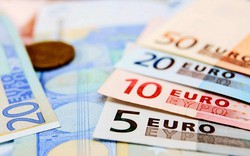 Lao dốc kỷ lục, kịch bản nào cho đồng Euro?