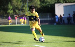 HLV Pau FC giao nhiệm vụ đặc biệt cho Quang Hải