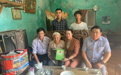Hội Nông dân Hà Nội thăm, tặng quà các thương bệnh binh, gia đình chính sách 