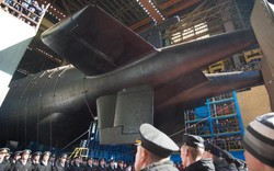 Tàu ngầm khổng lồ đáng gờm của Hải quân Nga 