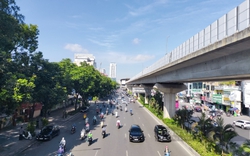 Hà Nội chốt phương án phân làn cứng tách ô tô trên đường Nguyễn Trãi