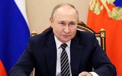 Tổng thống Putin tuyên bố chiến thắng ở Lugansk sau khi Lysychansk thất thủ