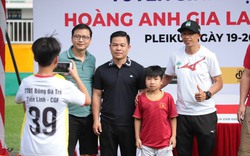 Ông Trần Văn Quỳnh: “Chúng tôi muốn bé Ban thỏa niềm đam mê bóng đá”