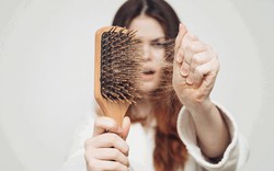 7 nguyên nhân phổ biến gây rụng tóc
