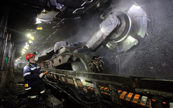 Châu Âu cấm than Nga, giá than được dự báo sẽ 'sốt' trong nhiều năm