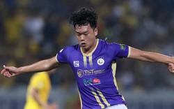 Trung vệ Nguyễn Thành Chung nói gì khi ở lại Hà Nội FC?