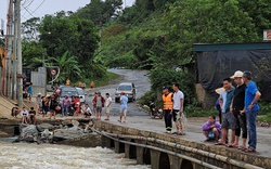 Lào Cai: Thêm một công nhân nghi bị nước lũ cuốn trôi khi đi qua ngầm tràn