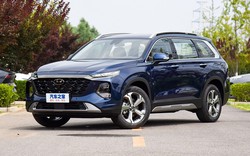 Ngắm Hyundai Santa Fe 2023 thực tế, thiết kế giống đời cũ từng bán ở Việt Nam, nội thất gây chú ý