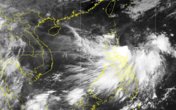 NÓNG: Áp thấp nhiệt đới đã đi vào biển Đông và có 70-80% mạnh lên thành bão trong 24 giờ tới