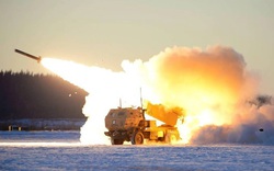 Ukraine bắt kẻ chỉ điểm vị trí siêu pháo HIMARS cho Nga, Mỹ cảnh báo đòn tấn công mới của Moscow 