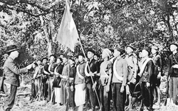Sứ mệnh vẻ vang của Việt Nam giải phóng quân trong Cách mạng Tháng Tám