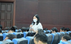 Vụ lộ đề thi Toán tốt nghiệp THPT 2022: Đà Nẵng mời giáo viên và trưởng điểm thi làm việc