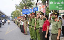 Người thân, đồng đội, người dân nghẹn ngào tiễn đưa 3 cảnh sát hy sinh khi chữa cháy quán karaoke