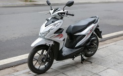 Xe tay ga nhập khẩu: Honda Beat đáng chọn hơn Yamaha Gear?