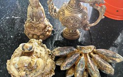 TT-Huế: Truy tìm đối tượng lừa bán cổ vật đồng đen rởm, chiếm đoạt trăm triệu đồng