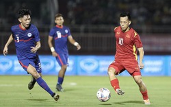 Văn Quyết khai màn "mưa bàn thắng" của ĐT Việt Nam vào lưới Singapore