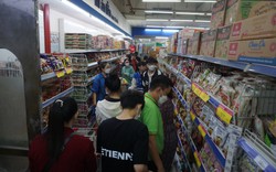 Dừng chợ từ 12h trưa 27/9, người Đà Nẵng đổ xô mua thực phẩm vì lo sợ bão Noru