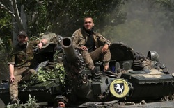 Chiến sự Nga-Ukraine: Người vợ Ukraine 'bán đứng' chồng, tiết lộ thông tin về đơn vị của chồng để Nga ném bom