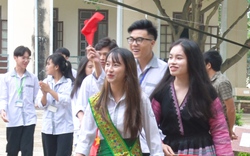 Học sinh vùng cao Sơn La vui đón ngày khai trường
